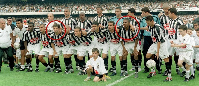 Diego projeta encontro e lembra que rasgou camisa de Robinho na Europa