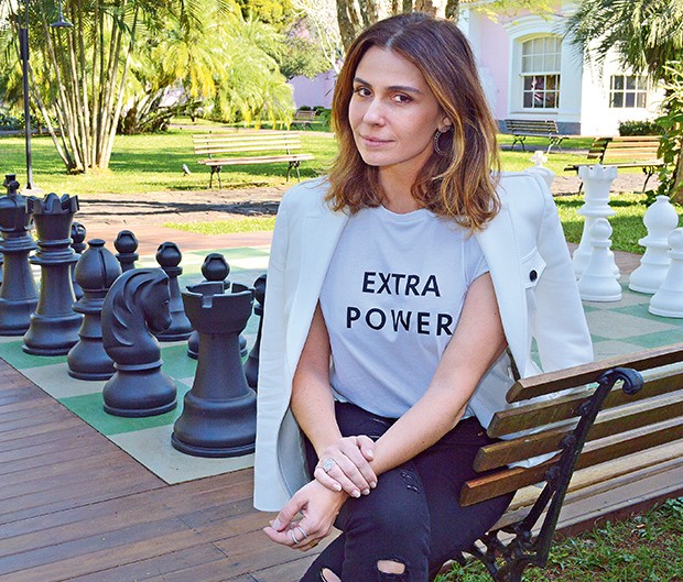  No jardim do hotel,  um xadrez gigante para  desfrute dos hóspedes  (Foto:  )