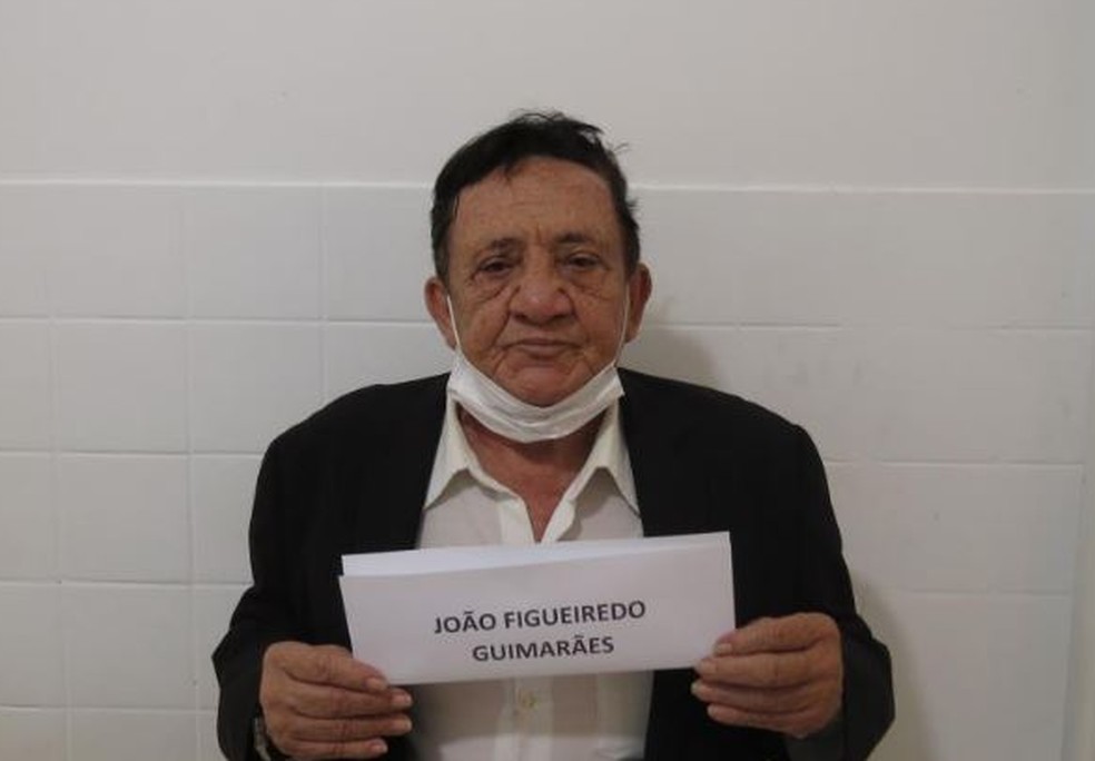 João Figueiredo Guimarães, de 74 anos, foi preso ao tentar entrar com droga no presídio  — Foto: Reprodução