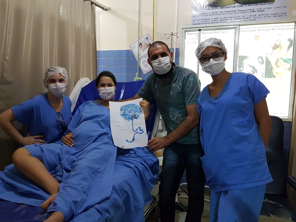 Placenta vira arte e o registro fica para mamãe levar para casa — Foto: Jessika Nauama Silva/arquivo pessoal 