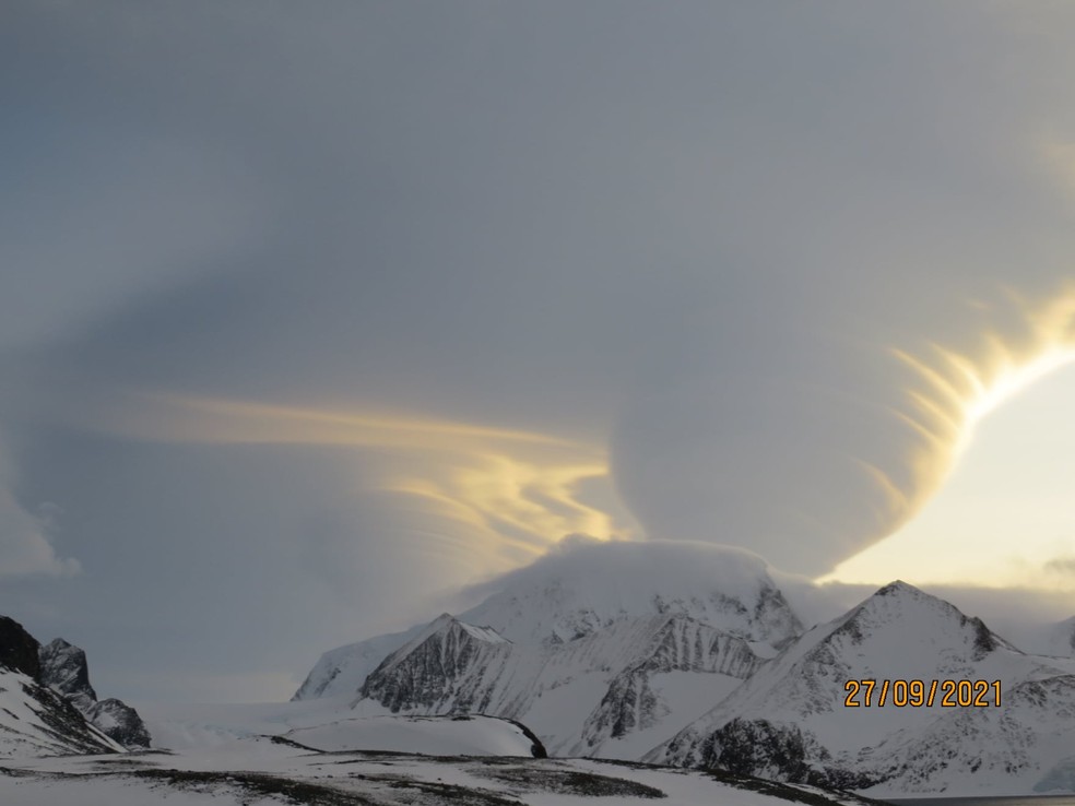Nuvens lenticulares foram vistas na Argentina — Foto: Sistema Meteorológico Nacional da Argentina