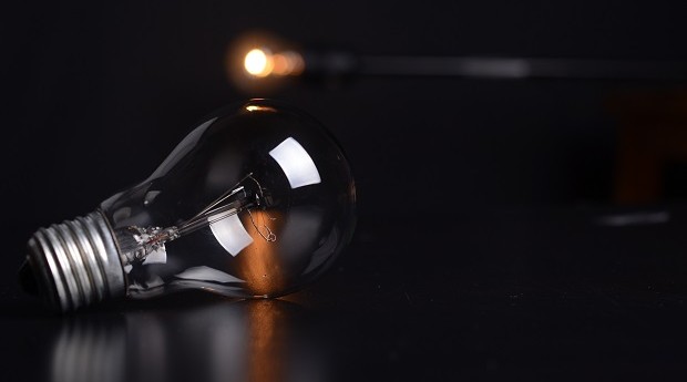 Lampada; luz; energia elétrica (Foto: Pixabay)