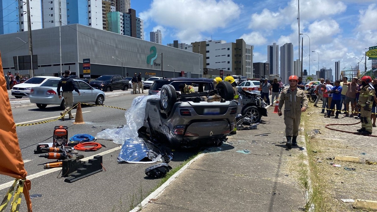 Acidente Grave Na Br 230 Em João Pessoa Deixa Dois Mortos E Feridos Paraíba G1