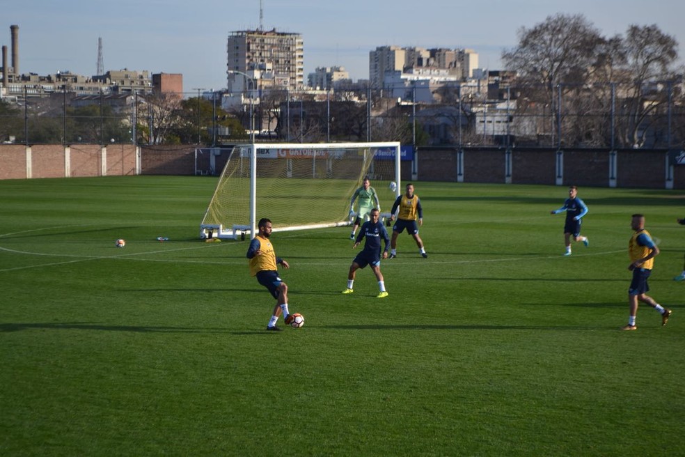 Grêmio fez um único treino na Argentina na tarde desta segunda (Foto: Eduardo Moura)
