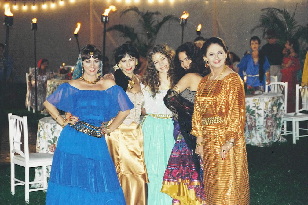 Explode Coracao Chega Ao Globoplay Mostrando Cultura Cigana E Amor Virtual Nos Anos 90 Pop Arte G1