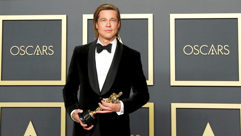 Brad Pitt posa para foto durante Oscar (Foto: REUTERS/Lucas Jackson)