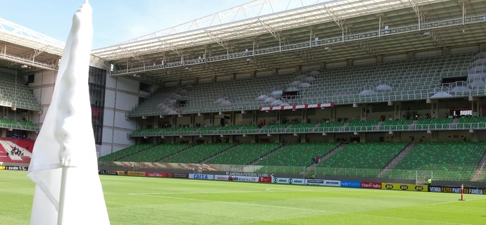 Com invencibilidades e vaga em jogo, América-MG e Cruzeiro iniciam a semi