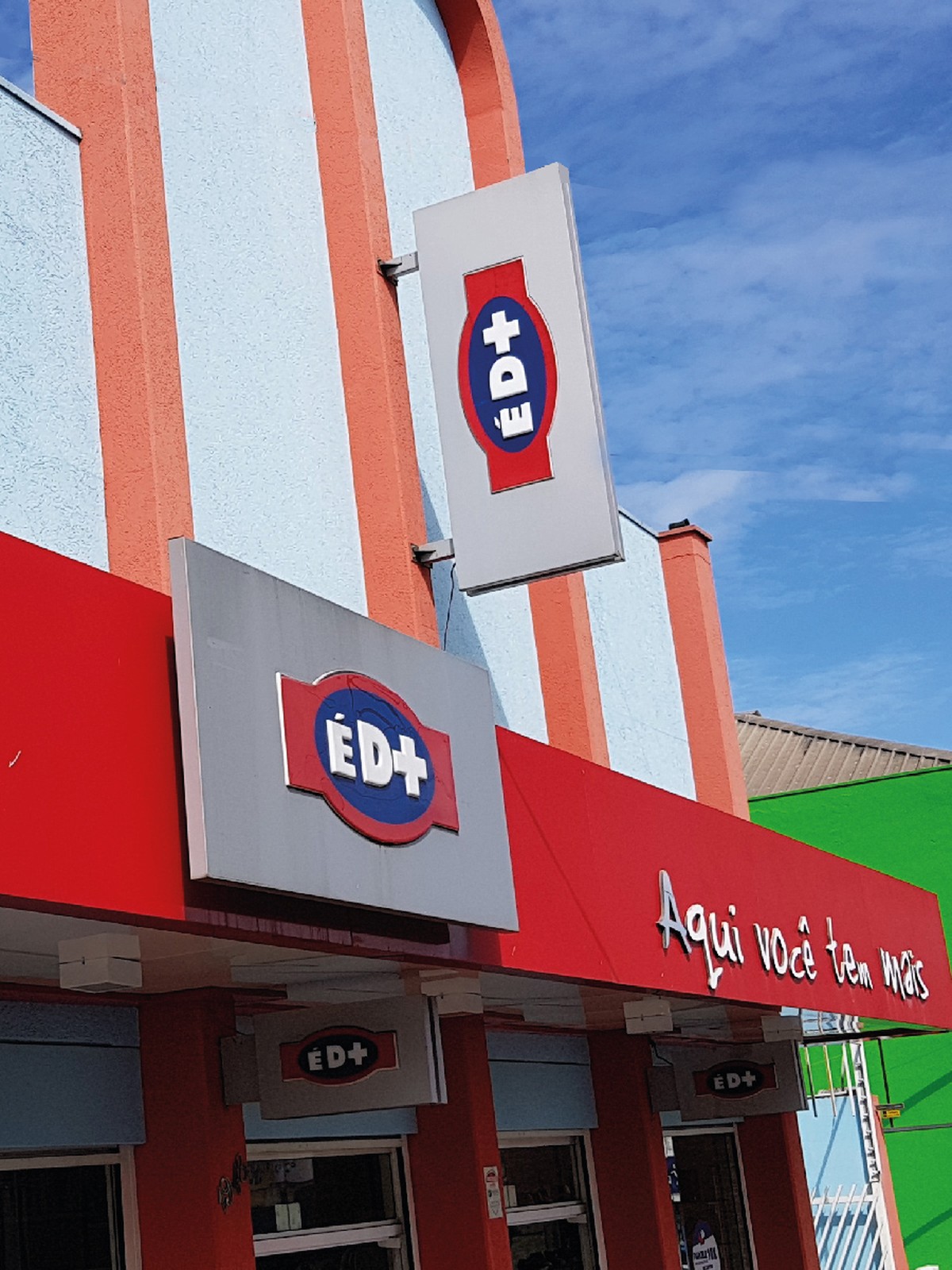 Lojas ÉD+ oferecem às famílias uma agradável experiência de compras ...