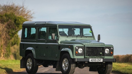 Land Rover customizado que foi da realeza britânica pode valer R$ 440 mil em leilão