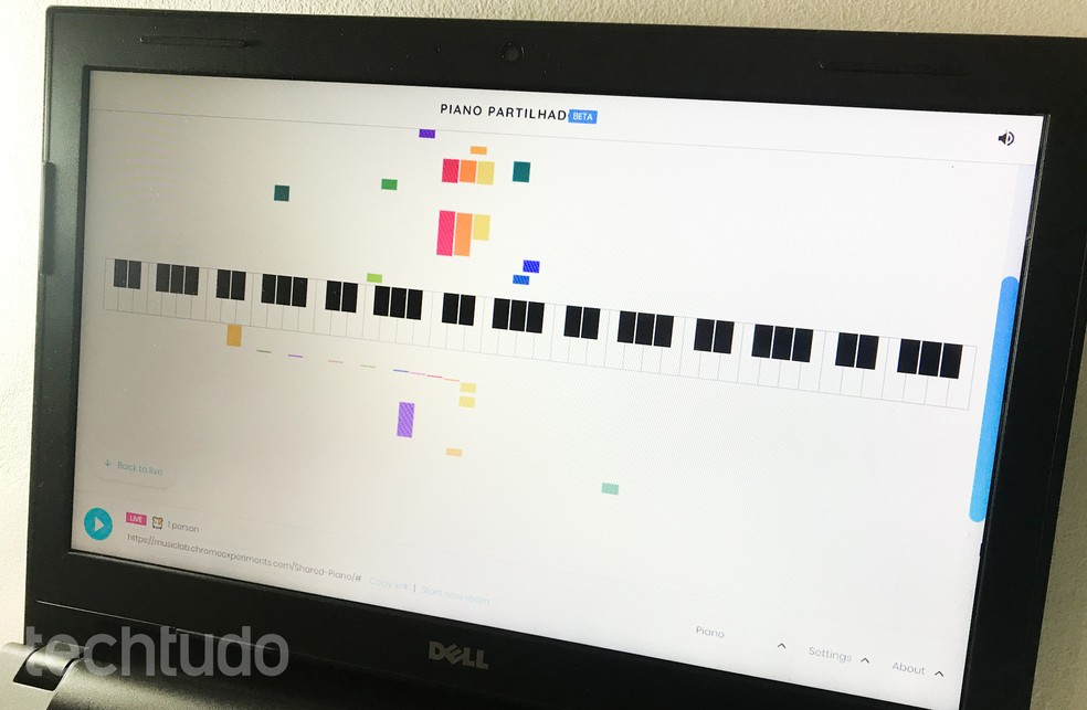 Google Shared Piano permite criar música online com amigos — Foto: RodrigoFernandes/TechTudo