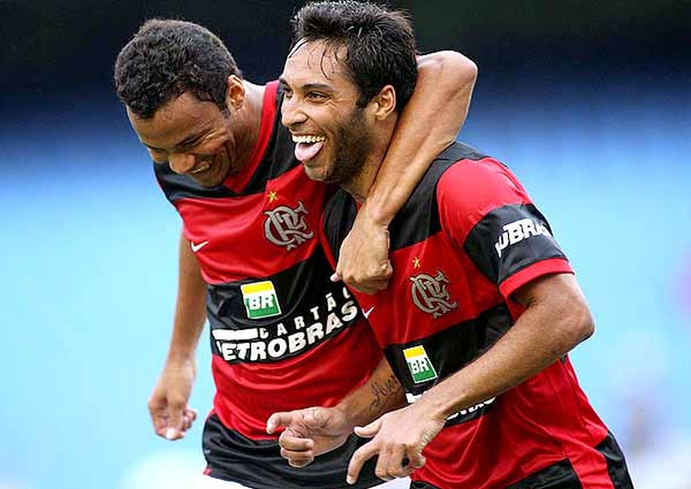 J&ocirc;natas chegou a retornar ao Flamengo em 2008, mas n&atilde;o repetiu o sucesso da primeira passagem pelo clube (Foto: FOTOCOM.NET)