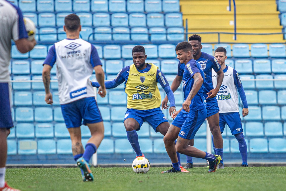 Lucas Ventura está emprestado ao Avaí até o fim de 2022 — Foto: Leandro Boeira/Avaí F.C.