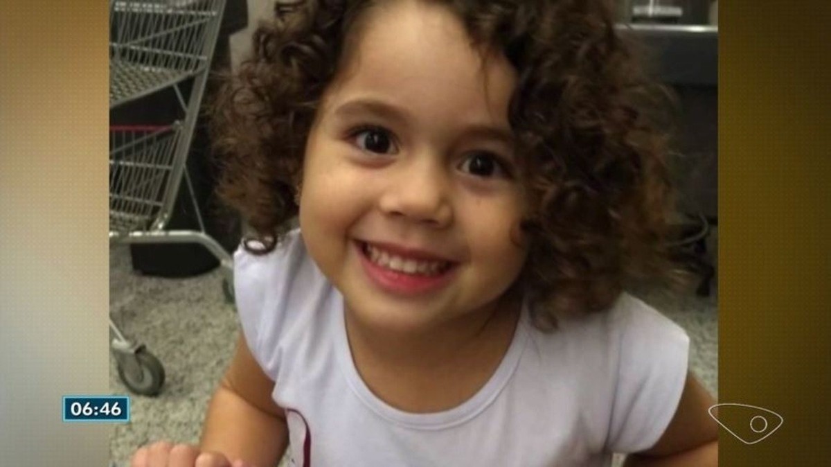 Filha de casal capixaba morto em acidente em MS respira sem aparelhos