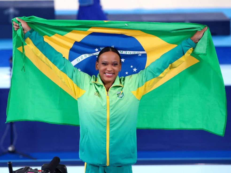 Rebeca Andrade é ouro nas Olimpíadas — Foto: Ricardo Bufolin/ Panamerica Press / CBG