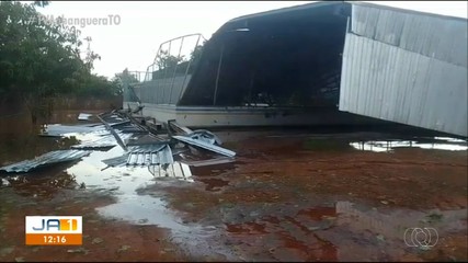 Temporal causa estragos e assusta moradores em Talismã