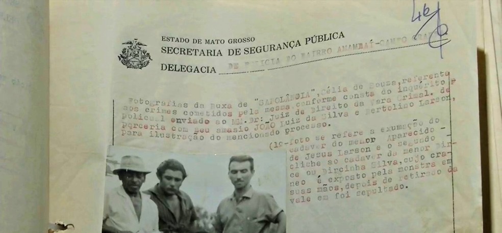 Documentos relatam os crimes cometidos por Célia. — Foto: Reprodução/RedesSociais