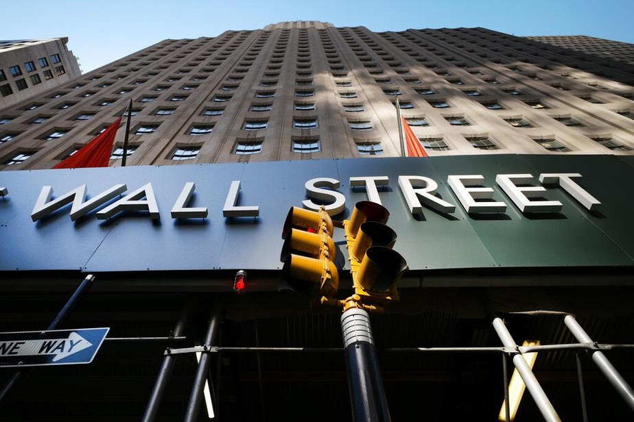 Sobreviventes da FTX querem mercado cripto mais parecido com Wall Street