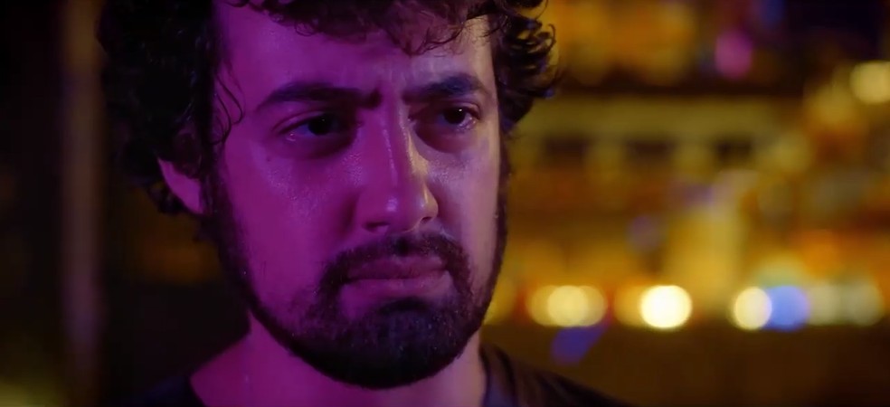 Cena do filme brasiliense 'Eu sinto muito', de Cristiano Vieira — Foto: Eu sinto muito/Reprodução