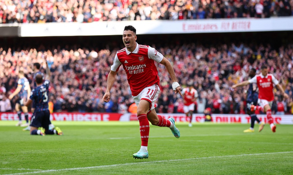 Gabriel Martinelli comemora gol em Arsenal 5 x 0 Nottingham Forest pela Premier League — Foto: REUTERS/David Klein