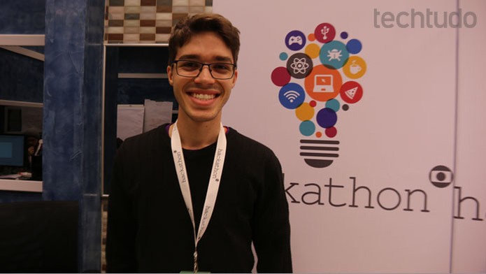 Matheus entrou na faculdade com 15 anos (Foto: Isabela Giantomaso/TechTudo)