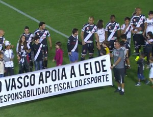 Congresso faz gambiarra para ajudar clubes com dívidas, diz jornal