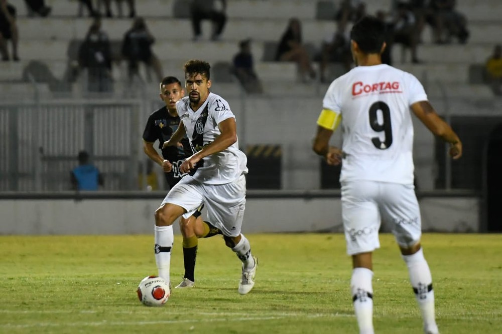 Acordo entre Ponte e Corinthians para dupla atuar neste sábado gira em torno de R$ 1 milhão