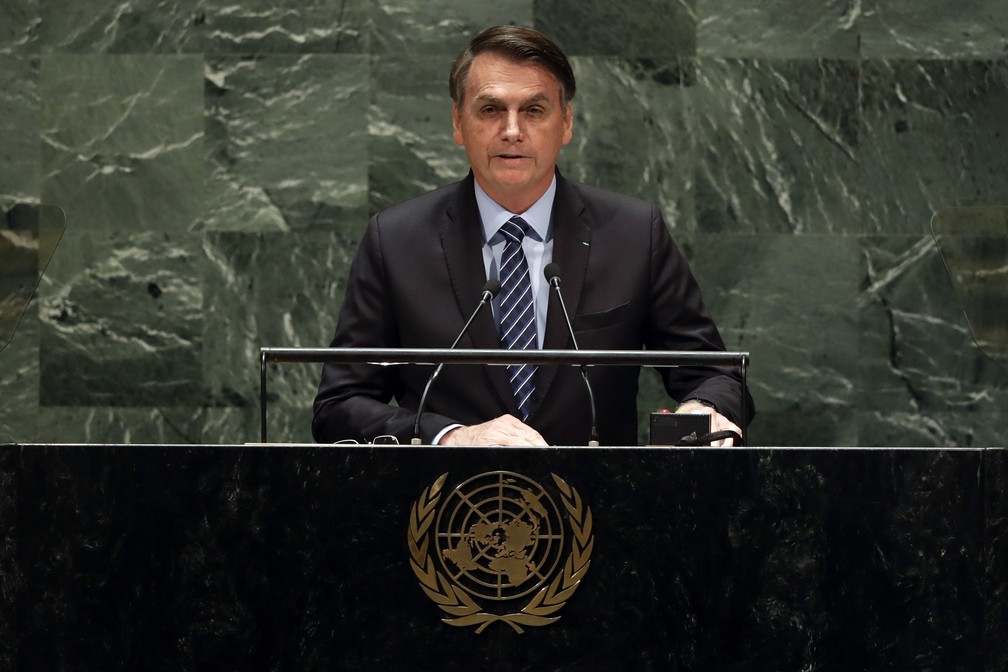 O presidente Jair Bolsonaro durante discurso na Assembleia Geral da ONU, nesta terça-feira (24). — Foto: Richard Drew/AP
