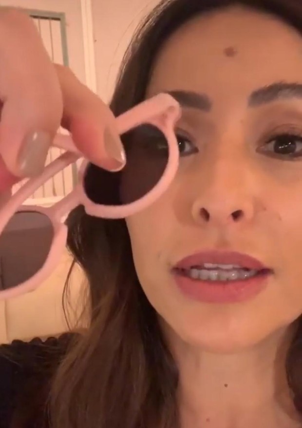 Sabrina Sato fala sobre óculos de Zoe  (Foto: Reprodução/ Instagram )