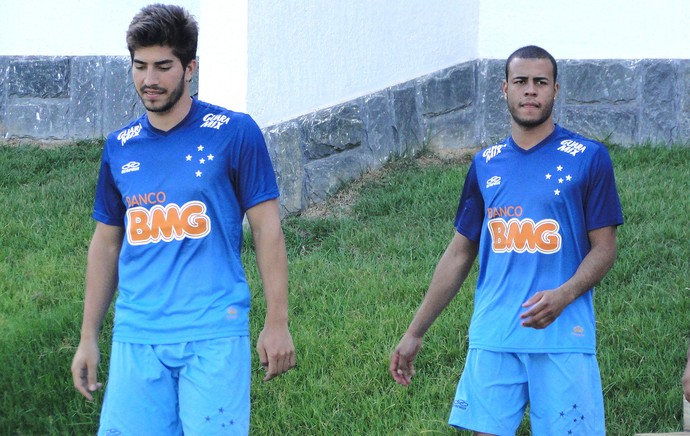 Ancelotti dá a entender que Real não contratará Lucas Silva no momento