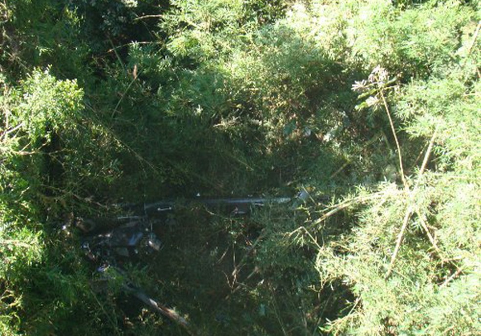 Queda de helicóptero deixou três mortos em Jaraguá do Sul em 2011 — Foto: Divulgação/PMSC/Arquivo