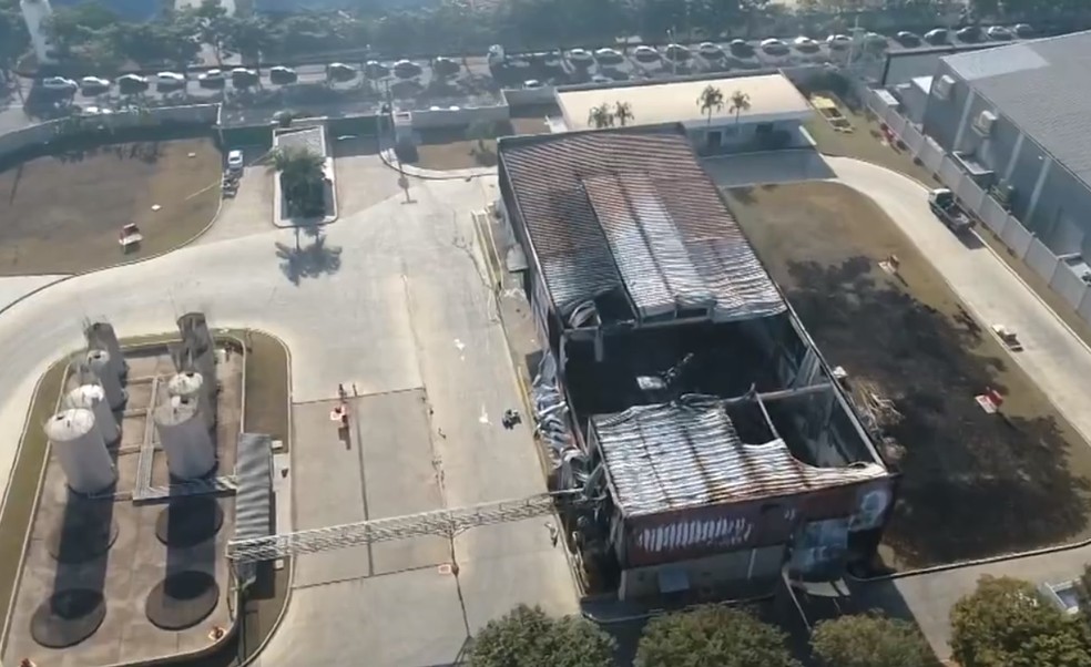 Fábrica de produtos químicos em Piracicaba pegou fogo — Foto: Reprodução/EPTV