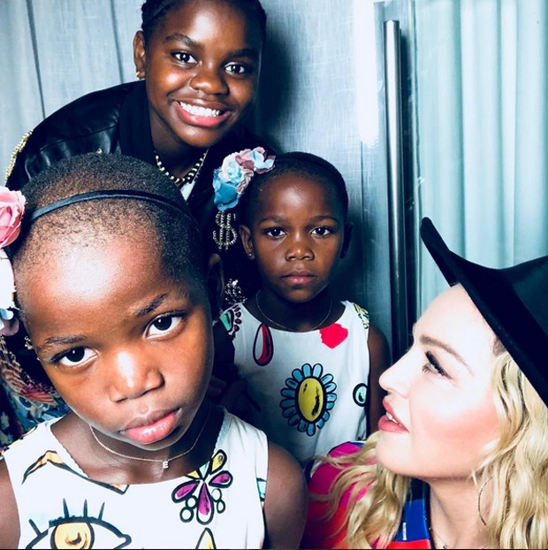 Madonna e os filhos (Foto: Reprodução / Instagram)