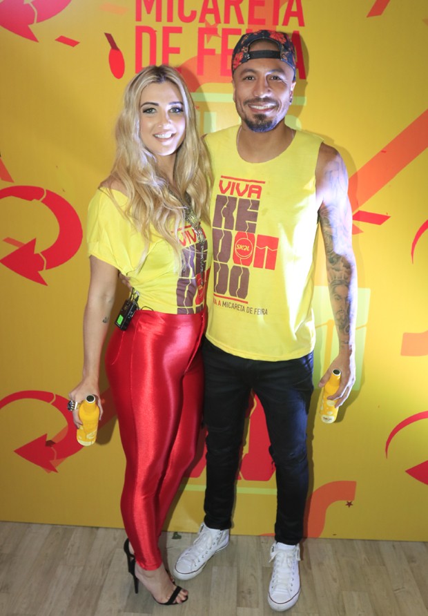 ExBBB Aline não descarta mais namoro com Fernando "Ainda não" Quem
