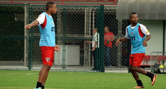 Alvaro Pereira e Pabon treino (Foto: site oficial do SPFC)