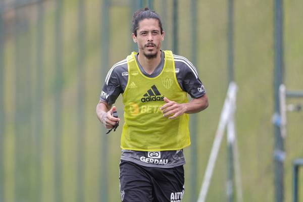 São Paulo não concretiza contratação do zagueiro Maurício Lemos do Atlético-MG.