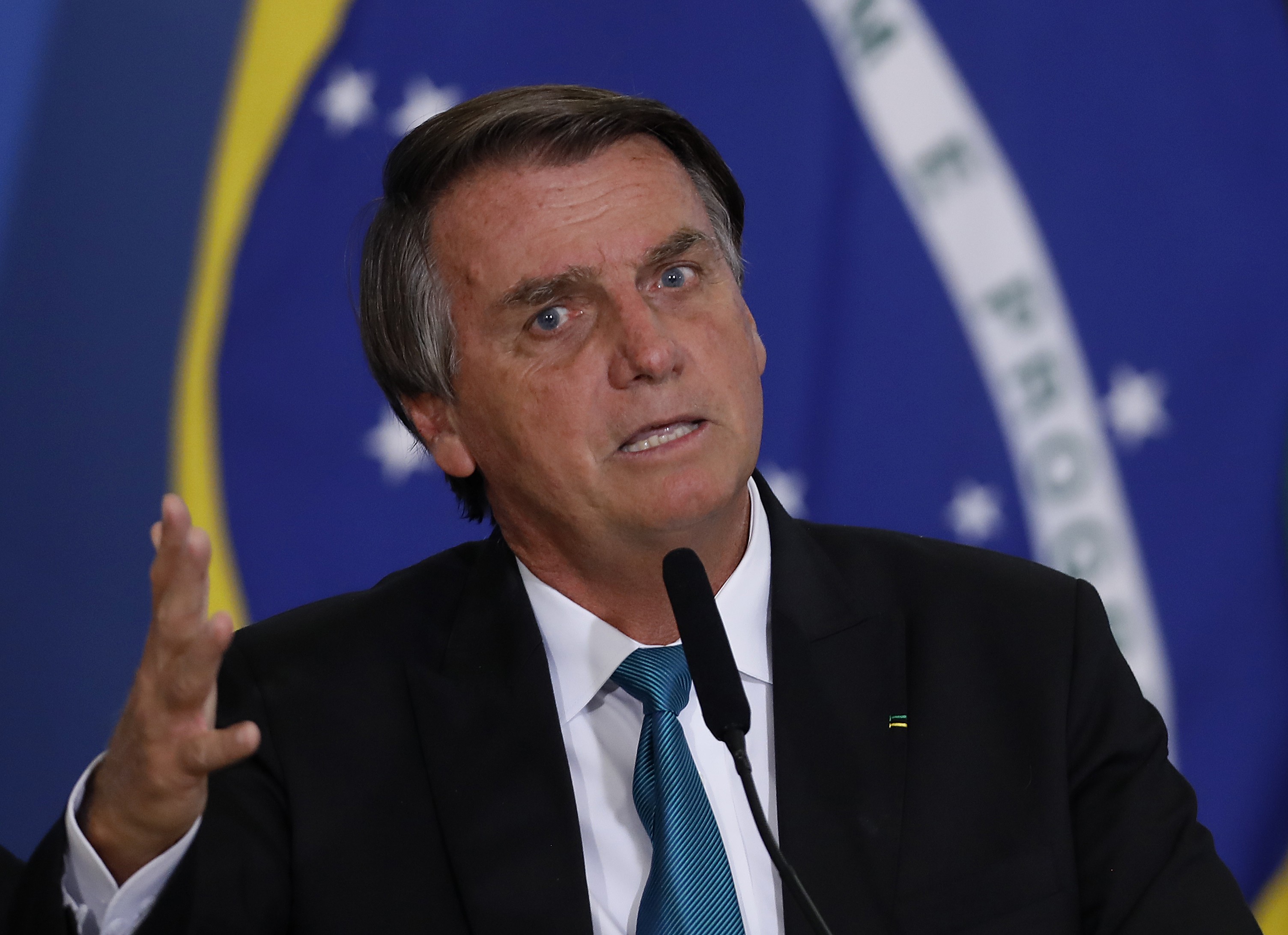 Agressões retomadas: às vésperas da campanha eleitoral, Bolsonaro e apoiadores retomam ataques ao Judiciário