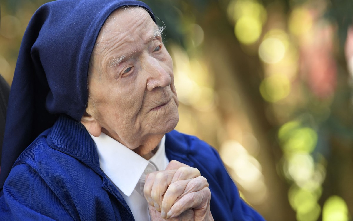 Mulher mais velha da Europa, que sobreviveu à Covid, completa 118 anos |  Mundo