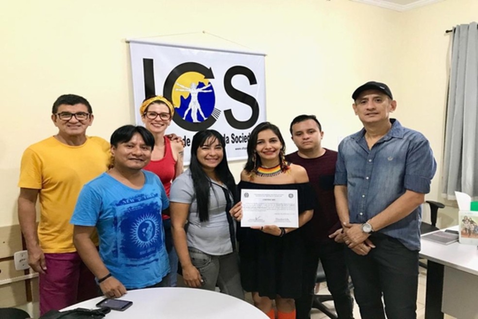 Luana Cardoso se tornou a primeira mulher indÃ­gena formada no curso de antropologia da Ufopa â€” Foto: Acervo do ICS da Ufopa/DivulgaÃ§Ã£o