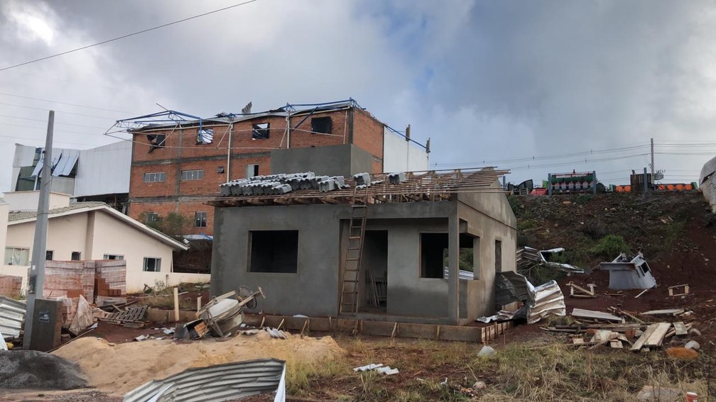 Segundo balanço da prefeitura, 288 casas foram danificadas após tornado em Campos Novos — Foto: Ascom Campos Novos/Divulgação