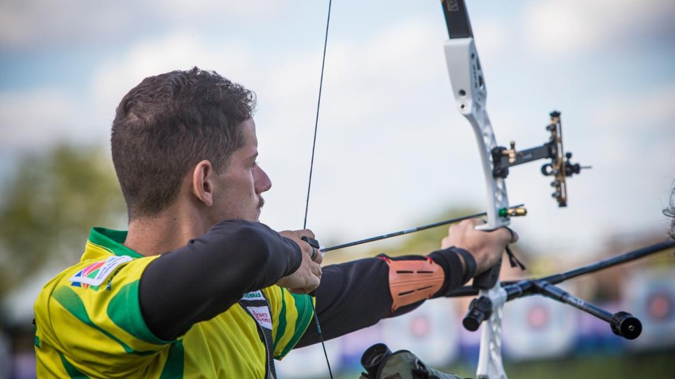 Marcus D'Almeida tiro com arco &mdash; Foto: Divulga&ccedil;&atilde;o/World Archery 