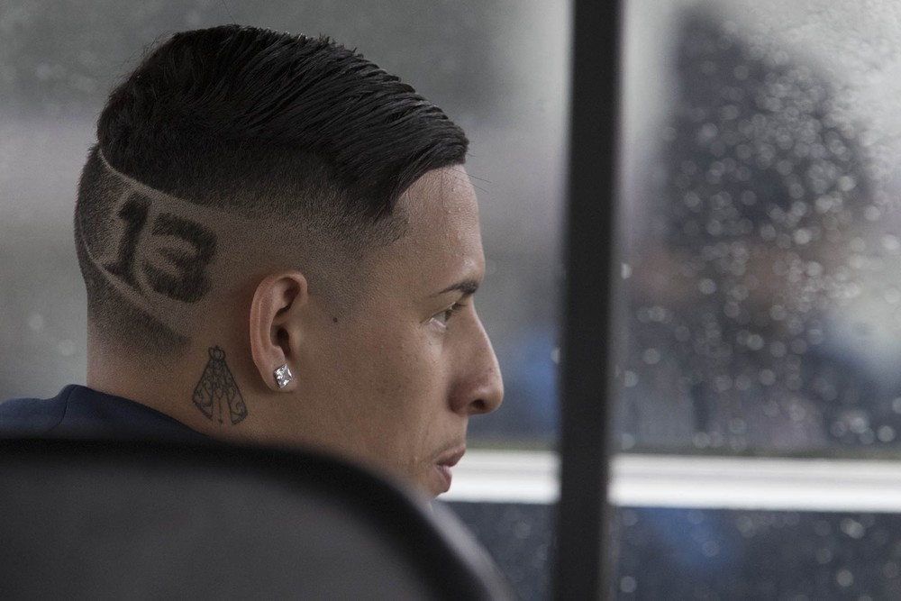 Ainda desfalque no Corinthians, Arana tem chance de voltar contra o Vasco