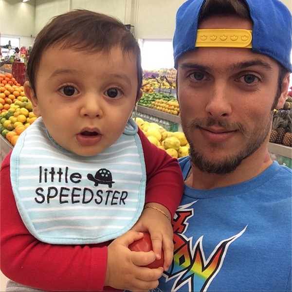 Gael e o pai Rafael Mello prontos para irem as compras (Foto: Reprodução / Instagram)