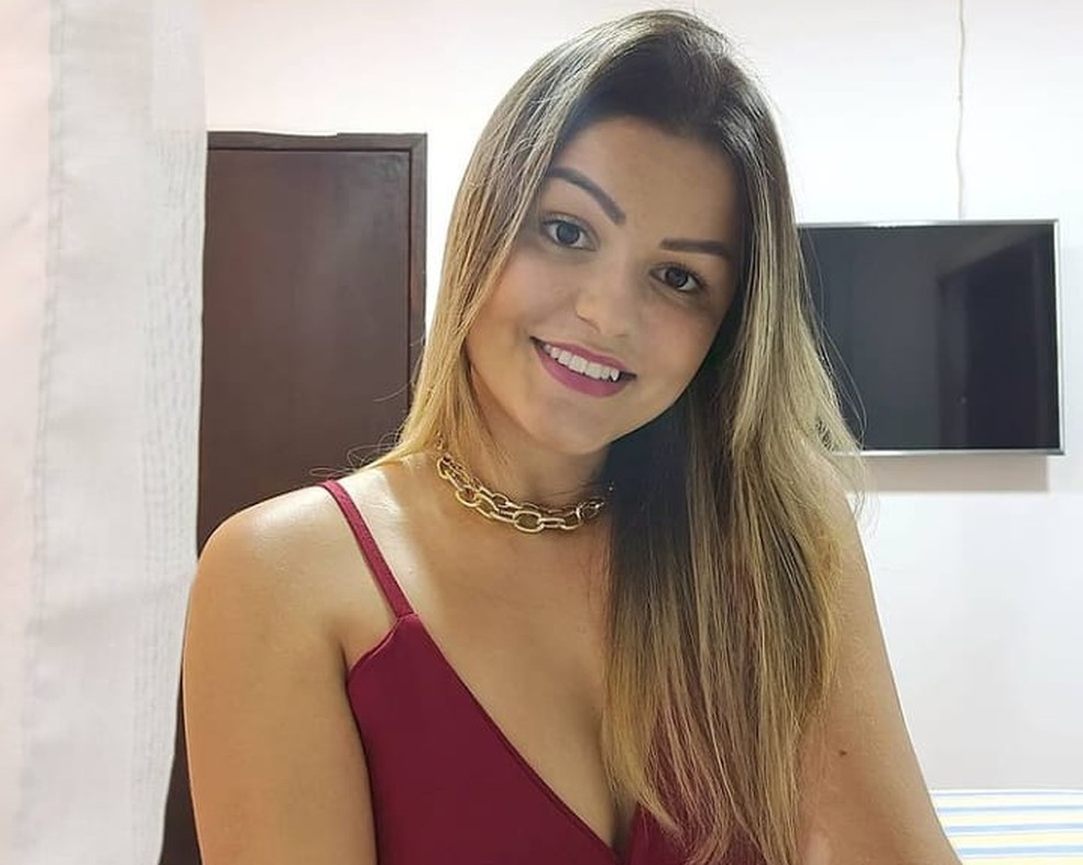 Corpo de jovem desaparecida é encontrado em lagoa; &#39;estou destruída&#39;, diz  mãe | Minas Gerais | G1