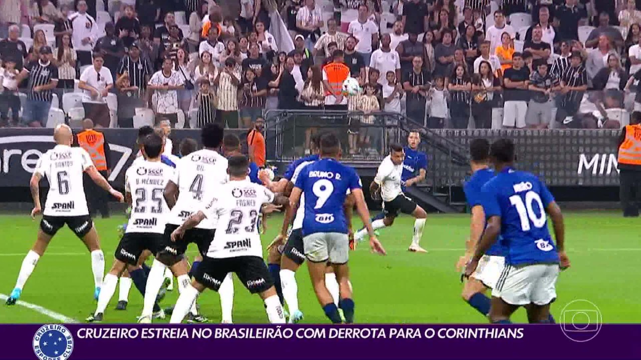 Cruzeiro retorna à elite do Brasileirão com derrota para o Corinthians