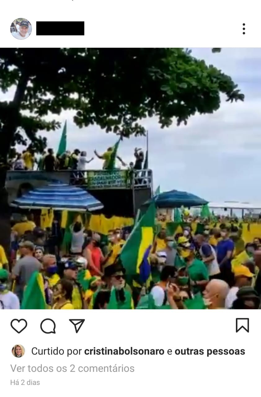 Queiroz fez publicações sobre manifestações a favor de Bolsonaro