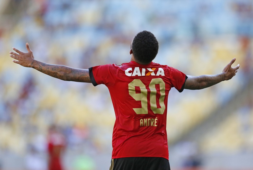 André estava no Sporting, de Portugal, e foi comprado pelo Sport em fevereiro (Foto: Rafael Ribeiro / FramePhoto / Estadão Conteúdo)