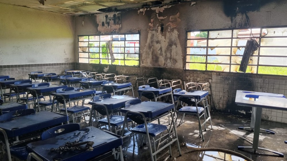 Sala de aula é atingida por incêndio em escola pública no interior do RN