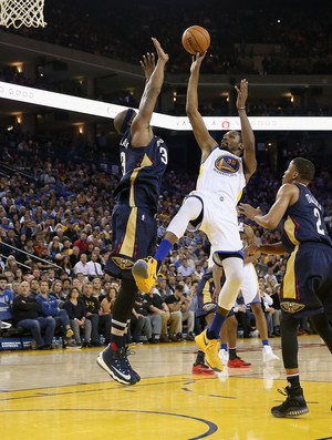 Kevin Durant Warriors x Pelicans NBA (Foto: Getty)