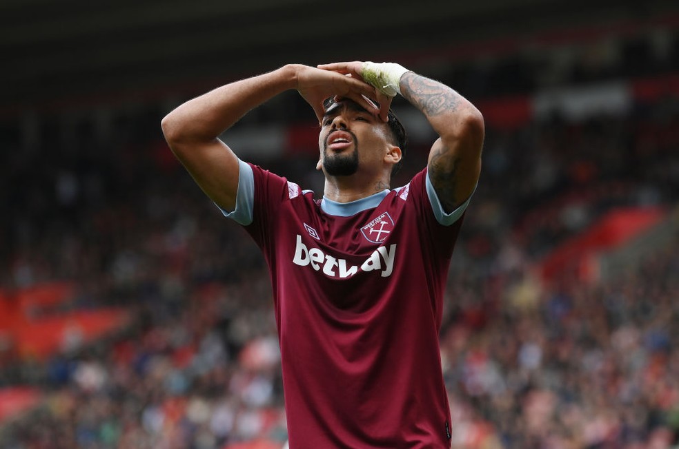 Lucas Paquetá desfalca o West Ham contra o Liverpool, na Premier League — Foto: Getty Images