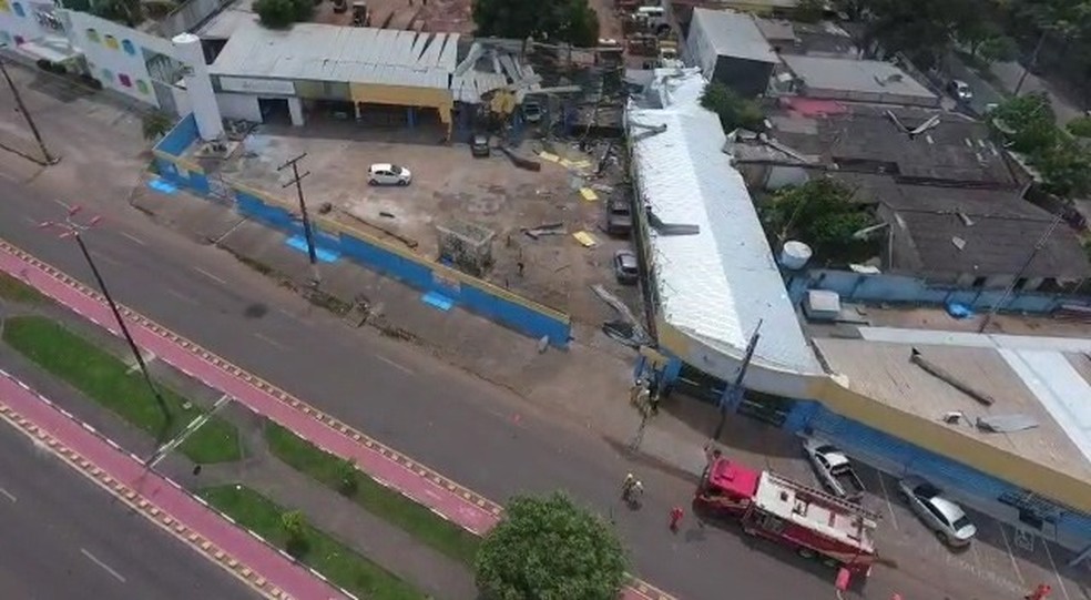 Imagem mostra explosão em empresa de fabricação de gás na zona Oeste de Boa Vista — Foto: Rede Amazônica Roraima/ Reprodução